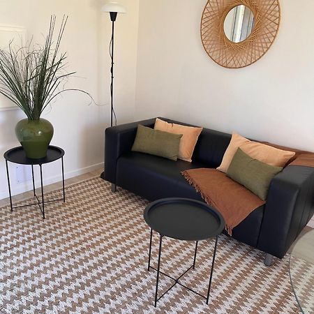 La Sellerie Bed & Breakfast Romagne  ภายนอก รูปภาพ